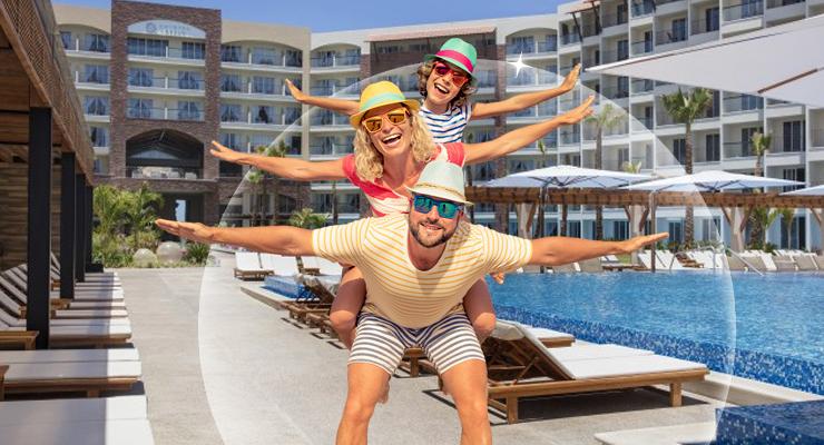 SUMMER IS FOR TRAVELING Krystal Grand® Los Cabos SUMMER IS FOR TRAVELING Krystal Grand® Los Cabos