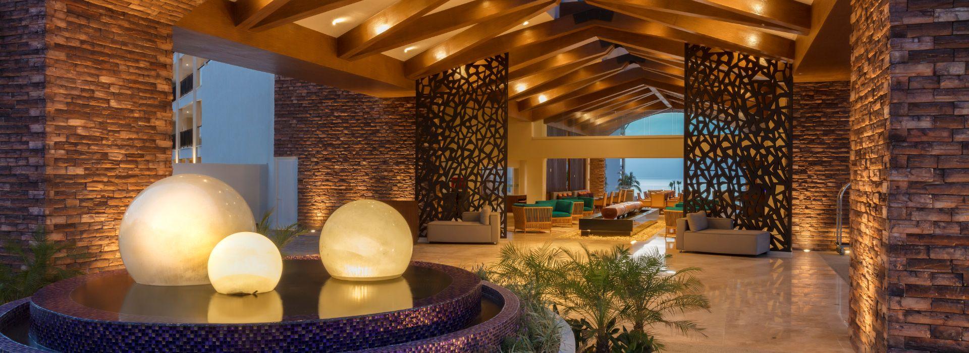 Krystal Grand® Los Cabos Krystal Grand® Los Cabos