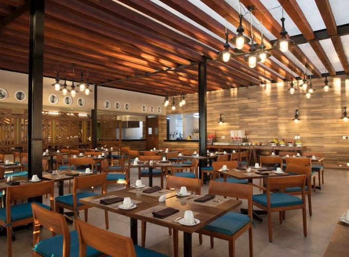 O restaurant Krystal Grand® Los Cabos O restaurant Krystal Grand® Los Cabos